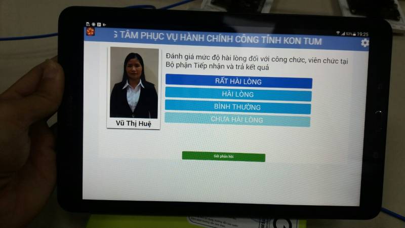 VNC hoàn thiện sản xuất, cung cấp lắp đặt hệ thống đánh giá chất lượng phục vụ tại TTHCC tỉnh KONTUM