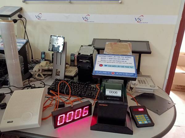 VNC hoàn thiện sản xuất hệ thống xếp hàng tự động cho PKĐK Tâm Đức - Lập Thạch - Vĩnh Phúc