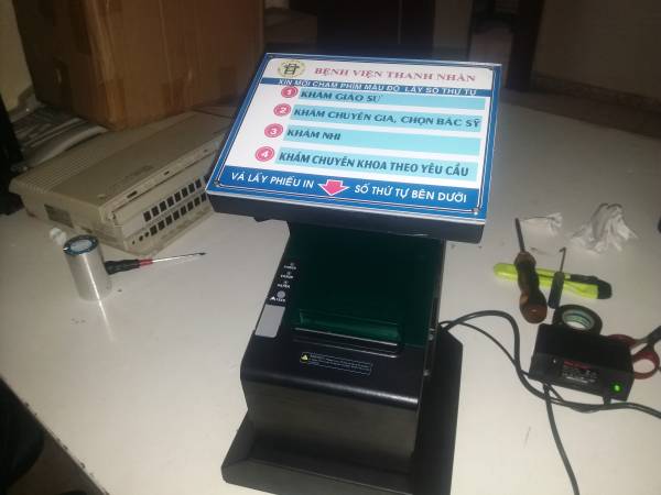 VNC hoàn thiện sản xuất máy in số thứ tự để bàn vncpr1 tại bệnh viện Y Khoa Cần Thơ