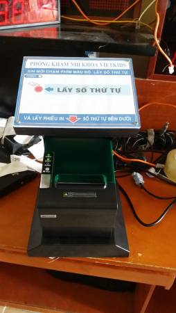 VNC sản xuất máy in số thứ tự để bàn ký hiệu VNCPR1 tại TTYT TP Hoà Bình