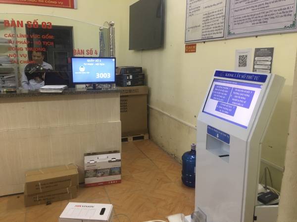 VNC QMS SOFT hoàn thiện sản xuất, cung cấp lắp đặt hệ thống xếp hàng tự động tại bộ phận một cửa xã Vân Hà - huyện Việt Yên - Bắc Giang