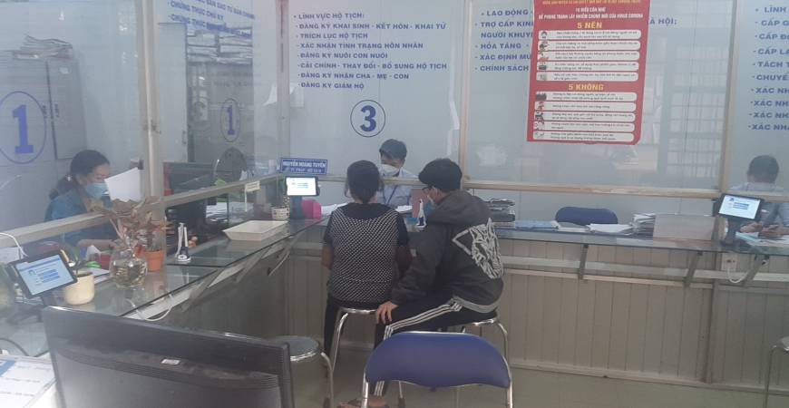 VNC hoàn thiện sản xuất cung cấp lắp đặt hệ thống đánh giá mức độ hài lòng cho bộ phận 1 cửa xã Tân An Hội - huyện Củ Chi