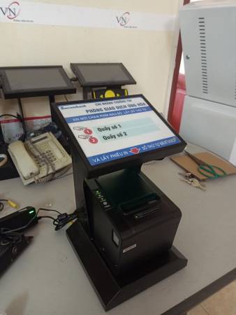 VNC hoàn thiện sản xuất máy in số thứ tự để bàn vncpr1 tại PGD SACOMBANK ỨNG HÒA - THƯỜNG TÍN