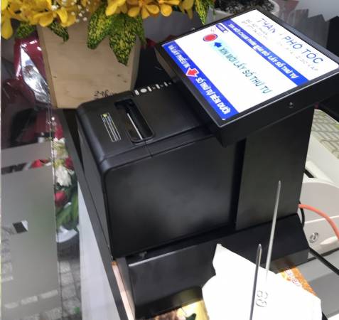 VNC hoàn thiện sản xuất máy in số thứ tự để bàn VNCPR1 cho Thế Giới Tóc - Sài Gòn