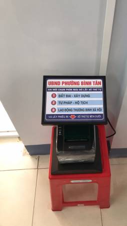 VNC QMS hoàn thiện cung cấp lắp đặt hệ thống xếp hàng tự động tại ubnd phường Bình Tân - LAGI - tỉnh Bình Thuận