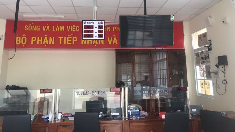 VNC hoàn thiện sản xuất, cung cấp lắp đặt hệ thống xếp hàng tự động tại UBND phường Việt Trì - Phú Thọ