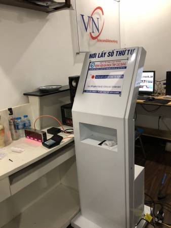 VNC QMS hoàn thiện sản xuất hệ thống xếp hàng tự động cho bvdk tỉnh Cao Bằng