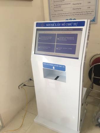 VNC QMS SOFT hoàn thiện sản xuất, cung cấp lắp đặt hệ thống xếp hàng tự động tại bộ phận một cửa xã Hồng Thái - huyện Việt Yên - Bắc Giang