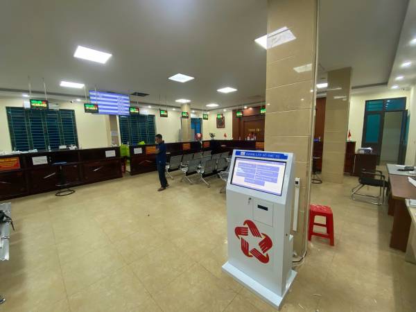 VNC QMS SOFT hoàn thiện sản xuất, cung cấp hệ thống xếp hàng tự động tại bộ phận một cửa UBND phường Quế Võ - tỉnh Bắc Ninh