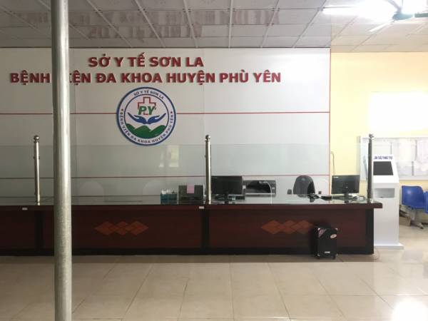 VNC QMS SOFT ngày 20/0/2019 hoàn thiện việc sản xuất, cung cấp lắp đặt hệ thống xếp hàng tự động tại TTYT Huyện Phù Yên - Sơn La