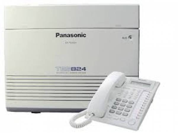 Tổng đài điện thoại Panasonic KX-TES824 với  3 vào 8 máy lẻ