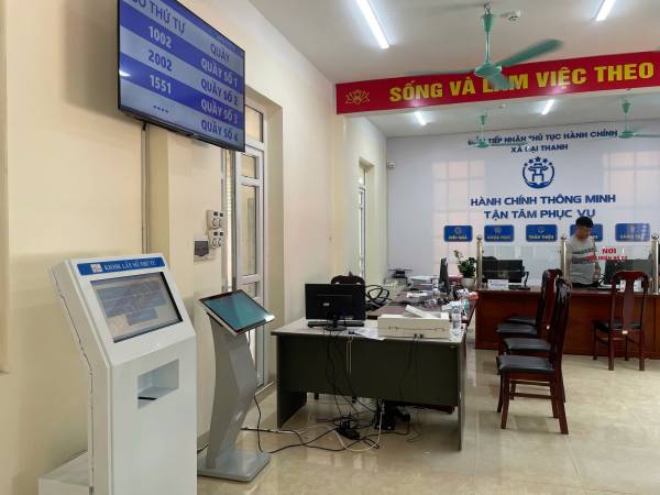 VNC QMS SOFT hoàn thiện sản xuất, cung cấp hệ thống xếp hàng tự động, Kiosk tra cứu thông tin tại bộ phận một cửa UBND xã Đại Thanh - Hà Nội