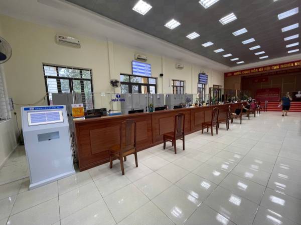 VNC QMS hoàn thiện sản xuất, cung cấp hệ thống xếp hàng tự động, Kiosk tra cứu thông tin, hệ thống đánh giá mức độ hài lòng tin tại Phường Vĩnh Phúc, tỉnh Phú Thọ