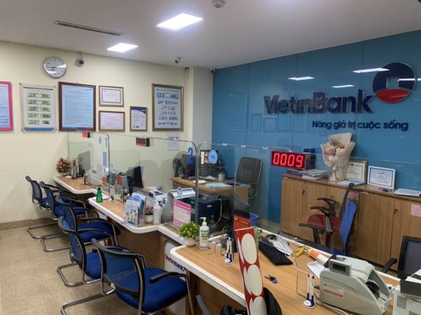 VNC QMS hoàn thành sản xuất cung cấp lắp đặt hệ thống xếp hàng tự động cho PGD Vietinbank Nam Đô - Chi nhánh Đông Hà Nội