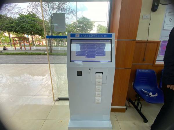 VNC QMS SOFT hoàn thiện sản xuất, cung cấp lắp đặt hệ thống xếp hàng tự động tại bộ phận một cửa UBND phường Từ Sơn - tỉnh Bắc Ninh